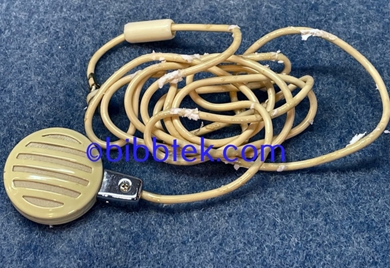 Picture of Lafayette R-K152 4 Transistor Reel to Reel.