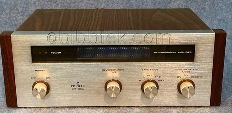 Picture of Pioneer SR-202 Reverb Amplifier sn PL38014