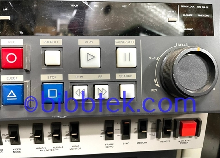 Picture of JVC CR850U Umatic Editing Recorders (Pair)