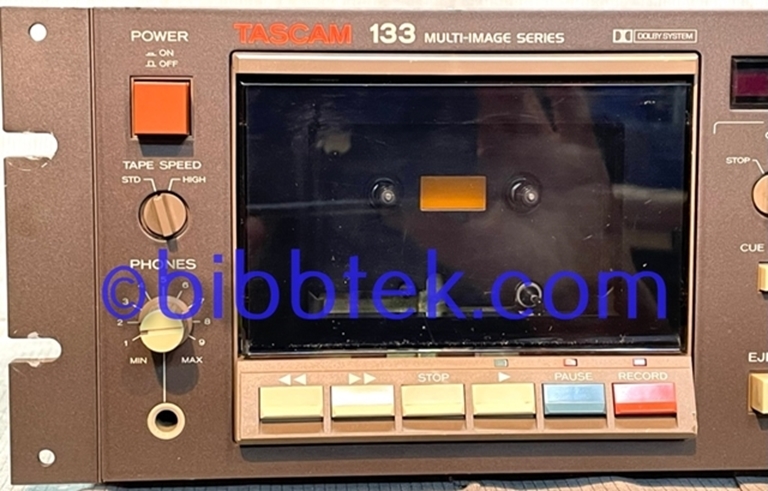 Picture of Tascam 133 Multi-Image Deck