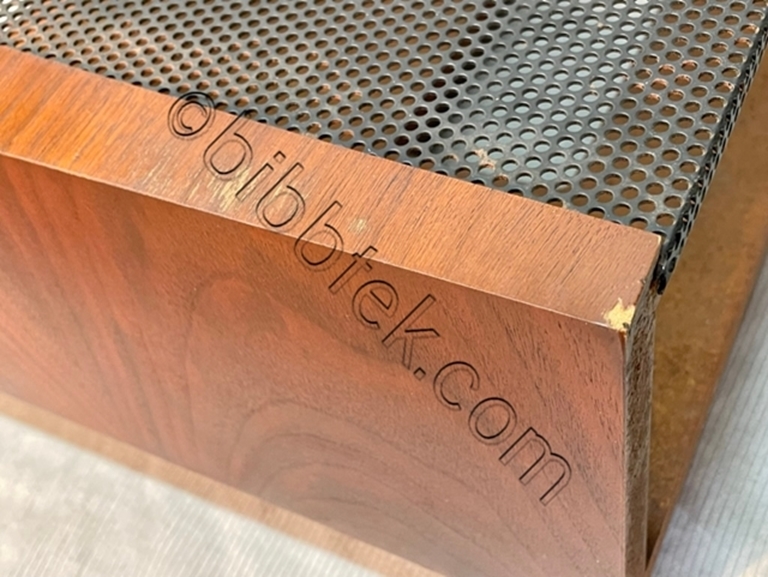 Picture of Original Marantz Cabinet for 2245, 2365B Receiver