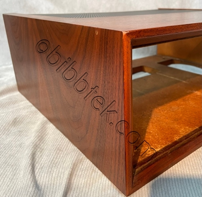 Picture of Original Marantz Cabinet for 2245, 2365B Receiver