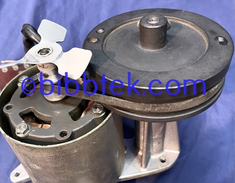 Picture of American Concertone (Teac) Model 605 Parts:  Capstan motor assy.